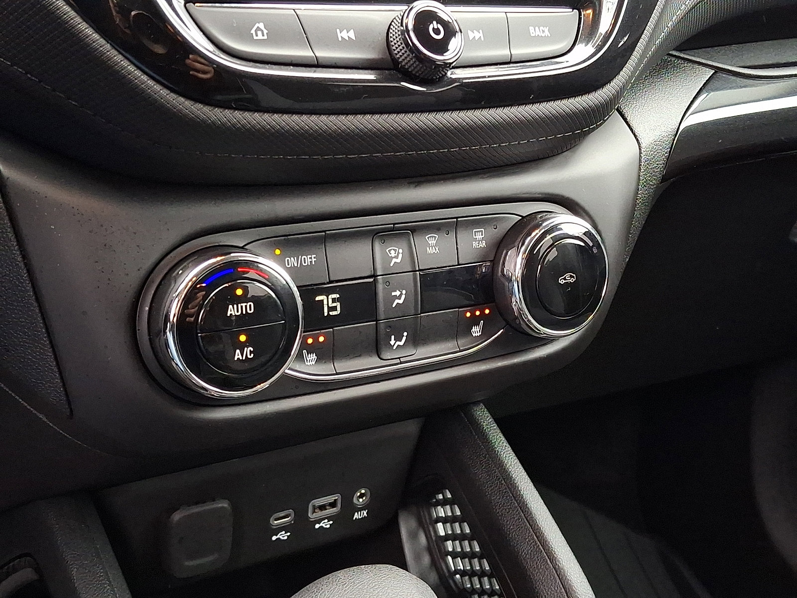 Certified 2023 Chevrolet TrailBlazer LT w/ Convenience Package image 16