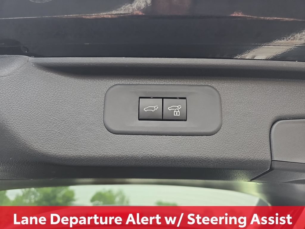Certified 2025 Toyota Grand Highlander AWD image 17