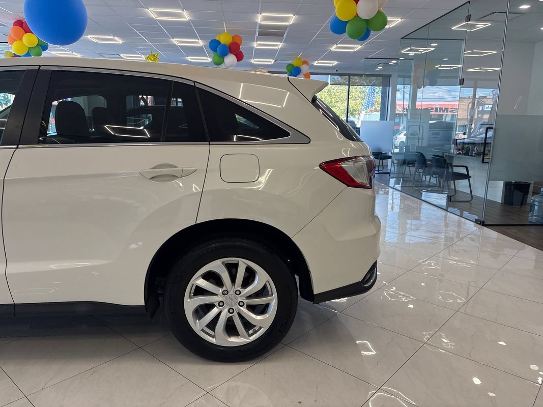 Used 2018 Acura RDX w/ Technology Package AWD/4WD image 7