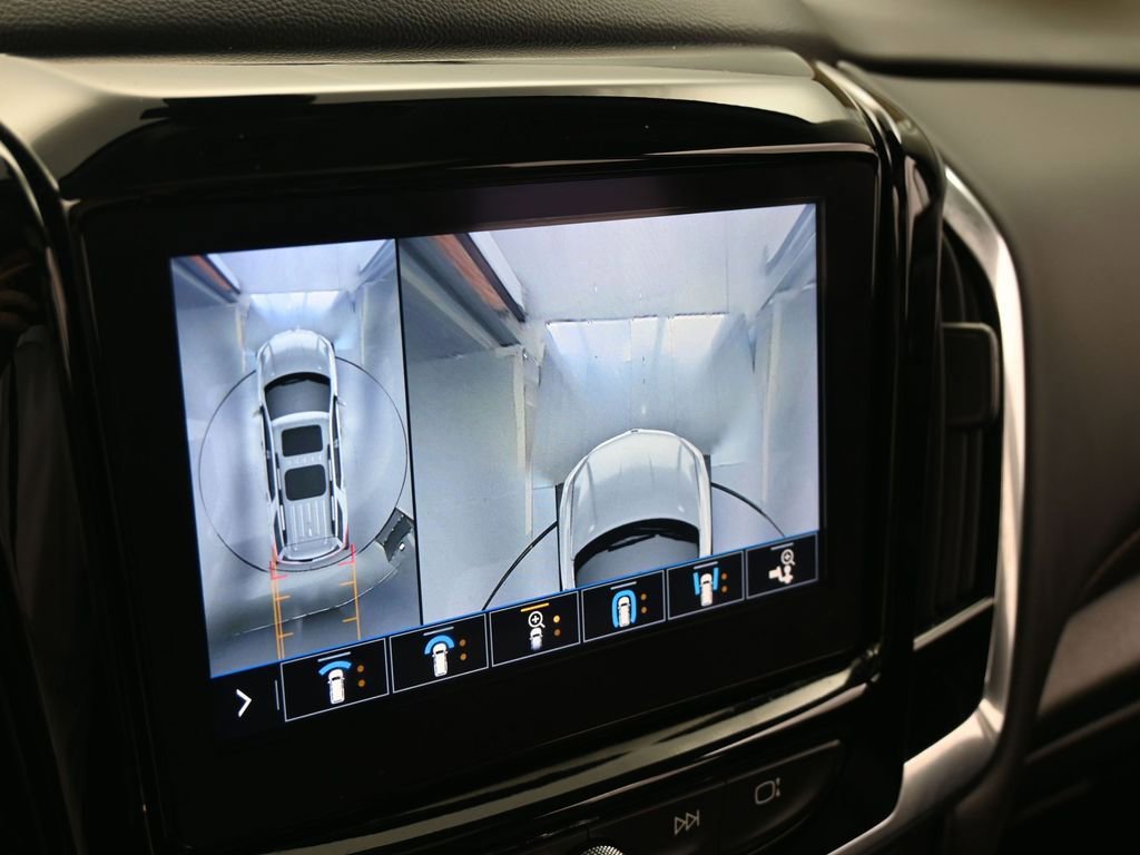 Used 2021 Chevrolet Traverse Premier w/ Redline Edition image 31