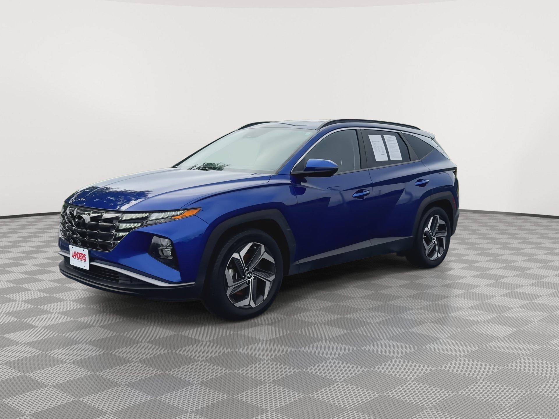 Used 2022 Hyundai Tucson SEL w/ Convenience + Premium Package FWD image 4