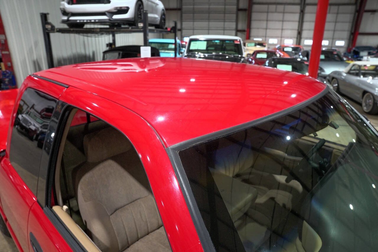 Used 1997 Dodge Ram 1500 Truck 2WD Club Cab image 18