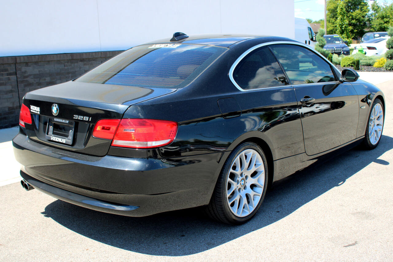 Used 2007 BMW 328i Coupe image 6