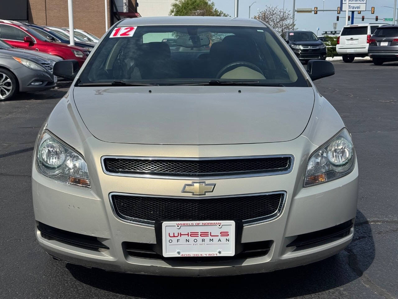 Used 2012 Chevrolet Malibu LS FWD image 2