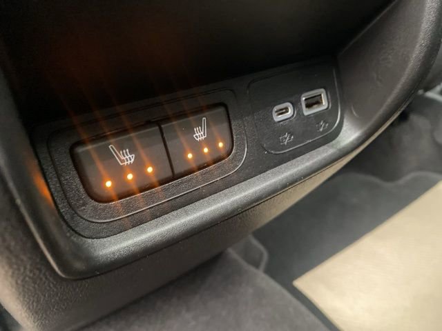 Used 2023 Cadillac XT4 Sport image 23