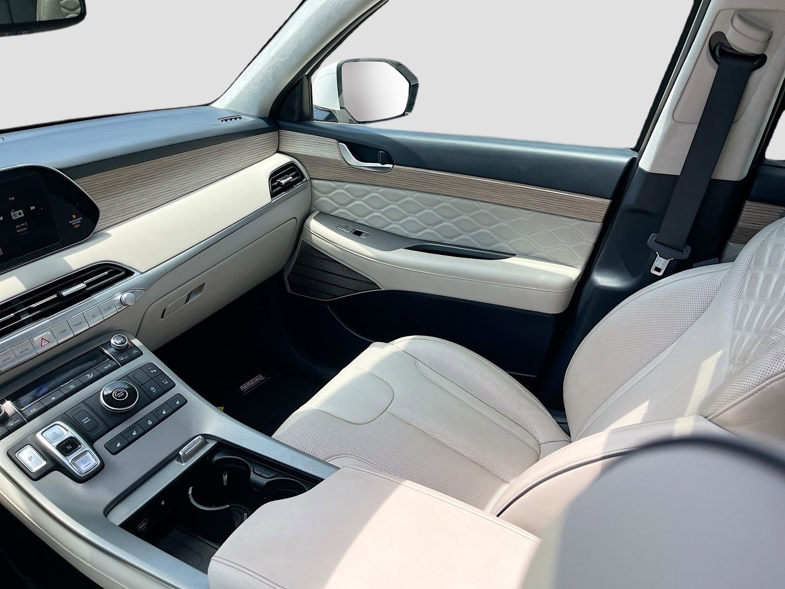 Used 2022 Hyundai Palisade Calligraphy image 25