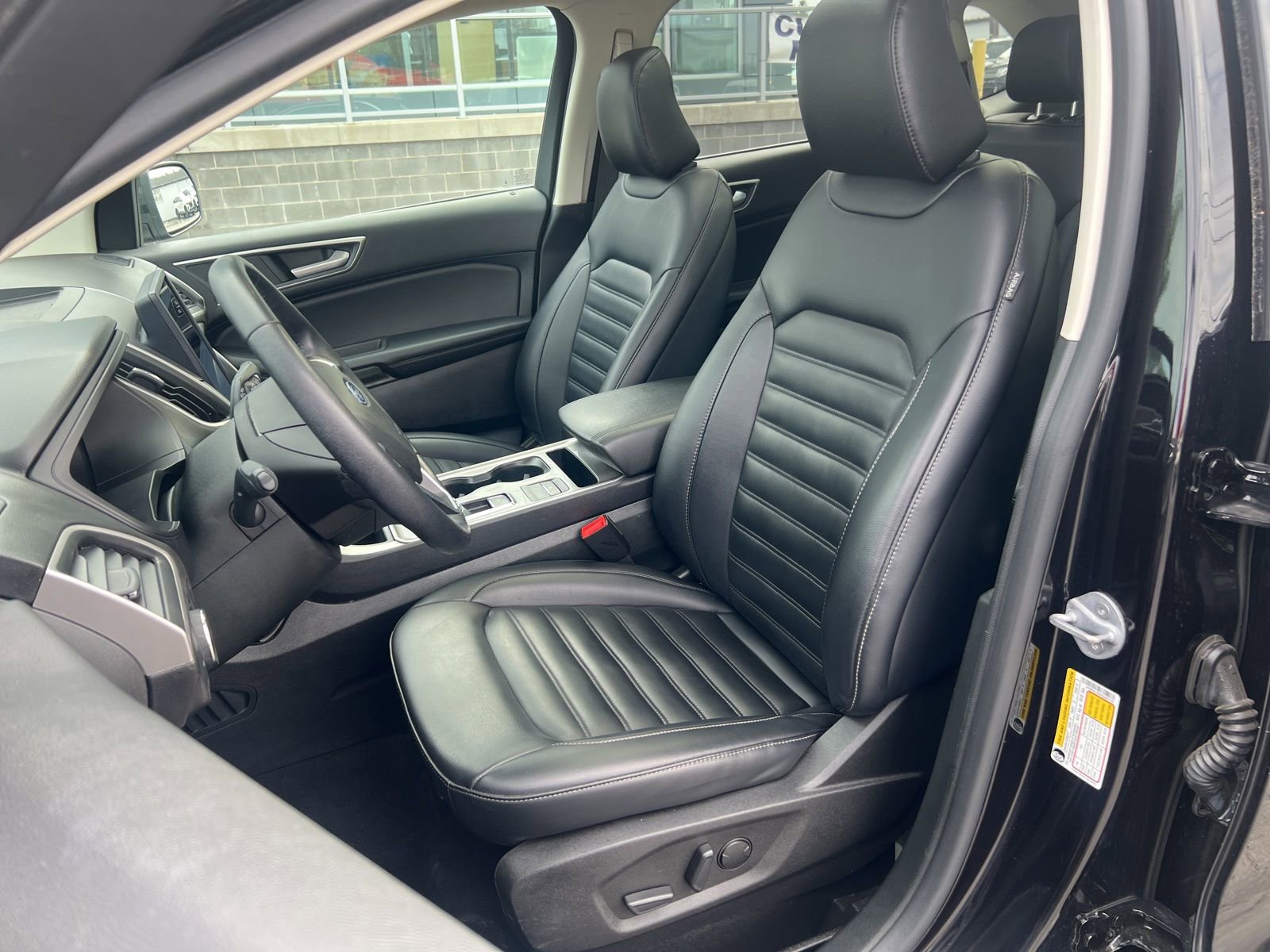 Used 2023 Ford Edge SEL w/ Convenience Package AWD/4WD image 10