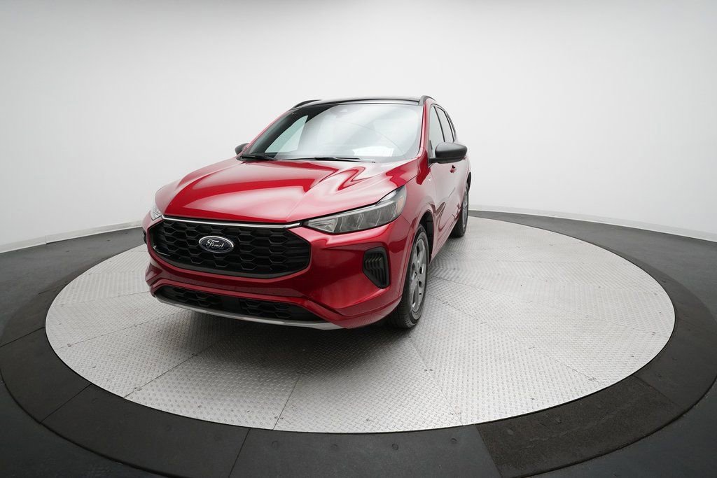 Used 2023 Ford Escape ST-Line w/ Tech Pack #1 image 34