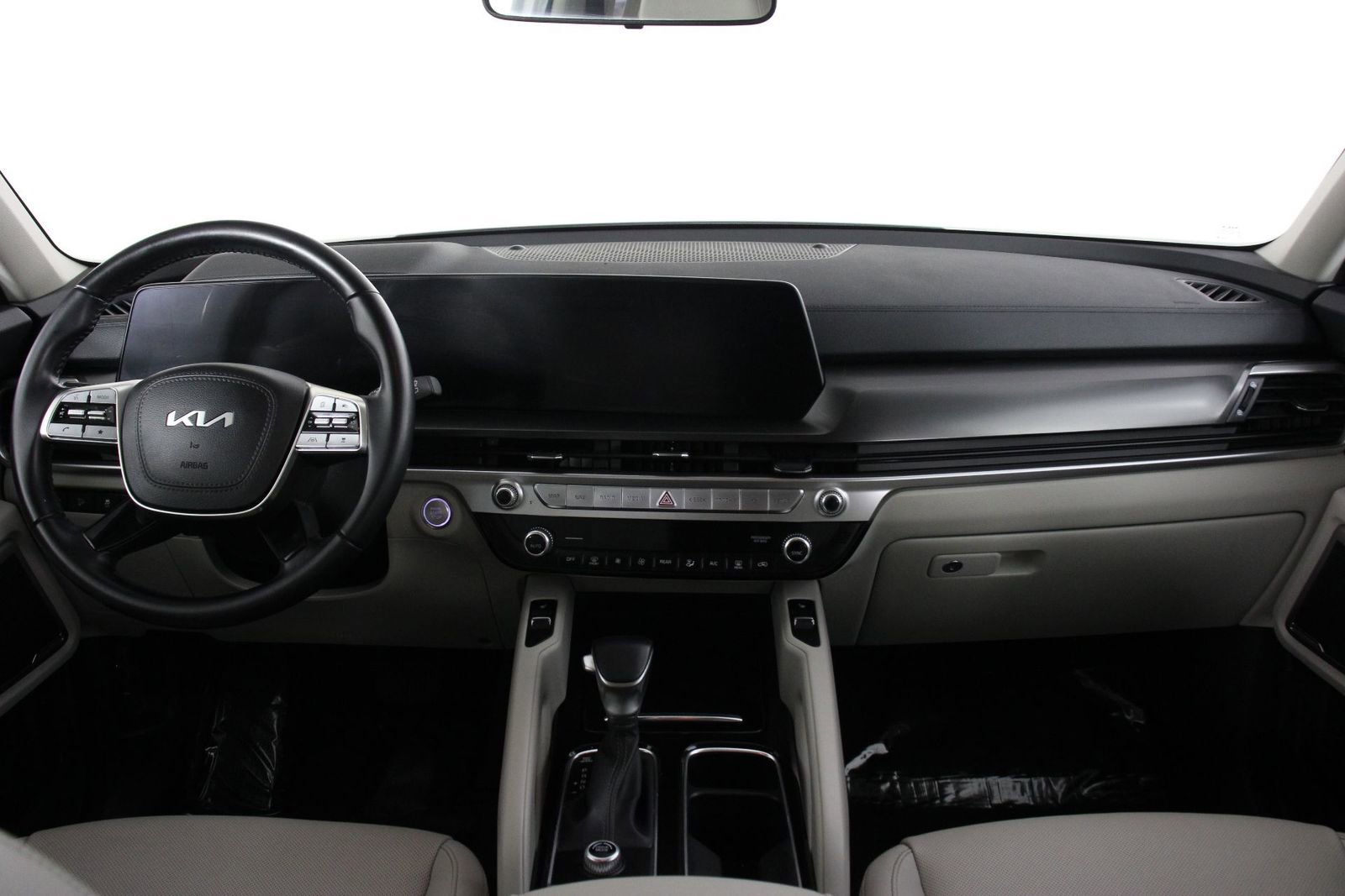 Used 2023 Kia Telluride S image 7