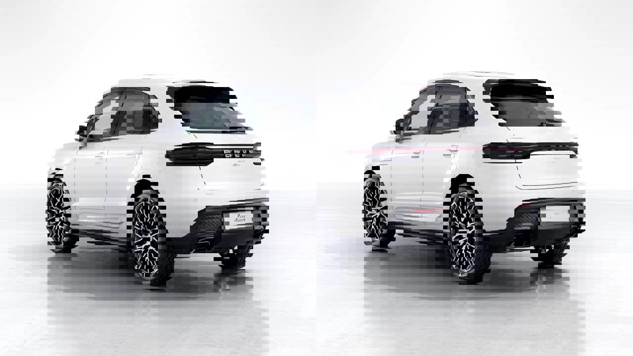 New 2026 Porsche Macan Base image 3