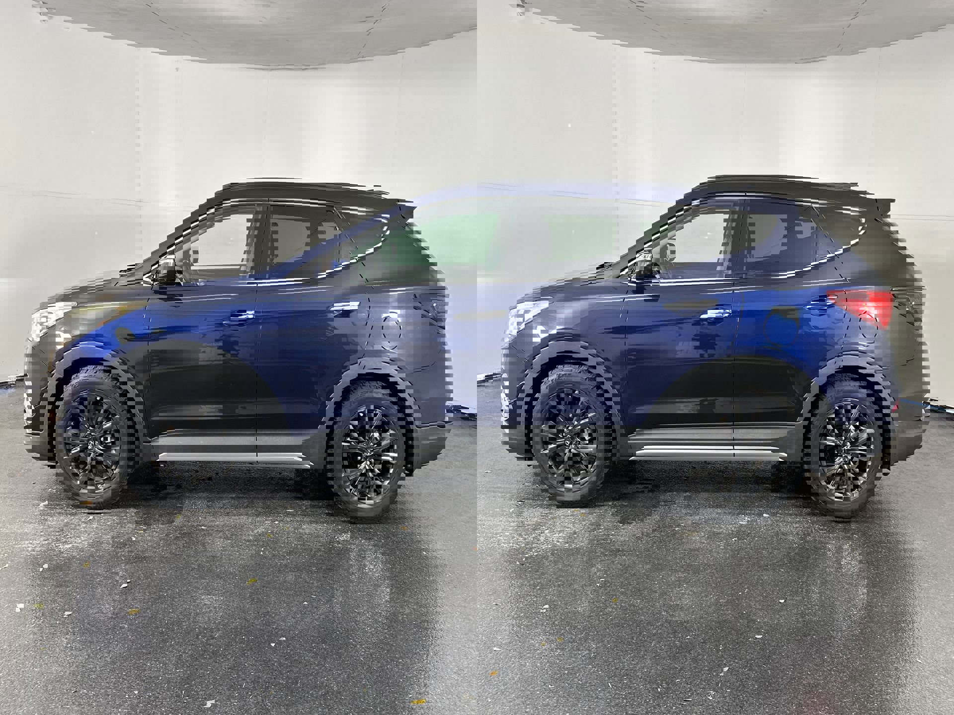 Used 2017 Hyundai Santa Fe Sport image 7