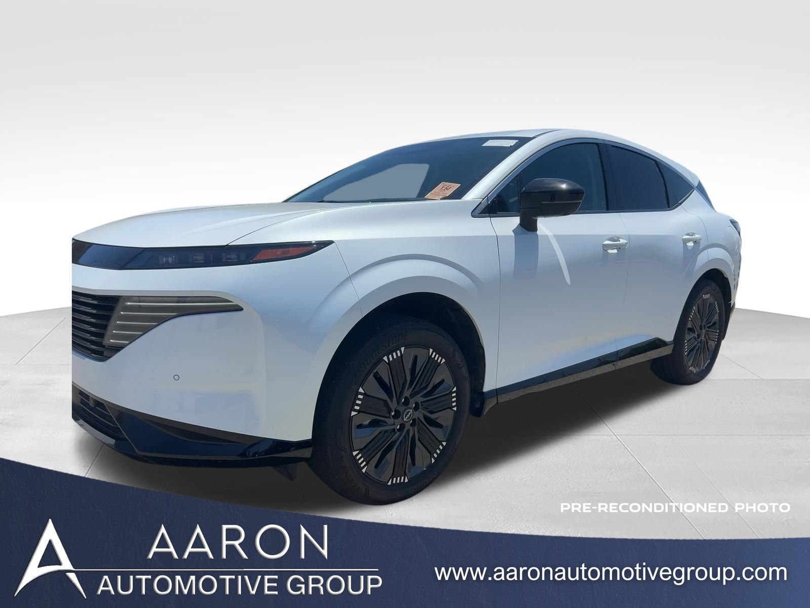 Used 2025 Nissan Murano Platinum w/ Cargo Package AWD/4WD image 1