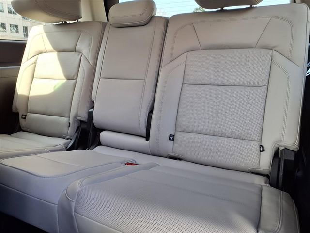 New 2026 Lincoln Navigator L Premier image 10