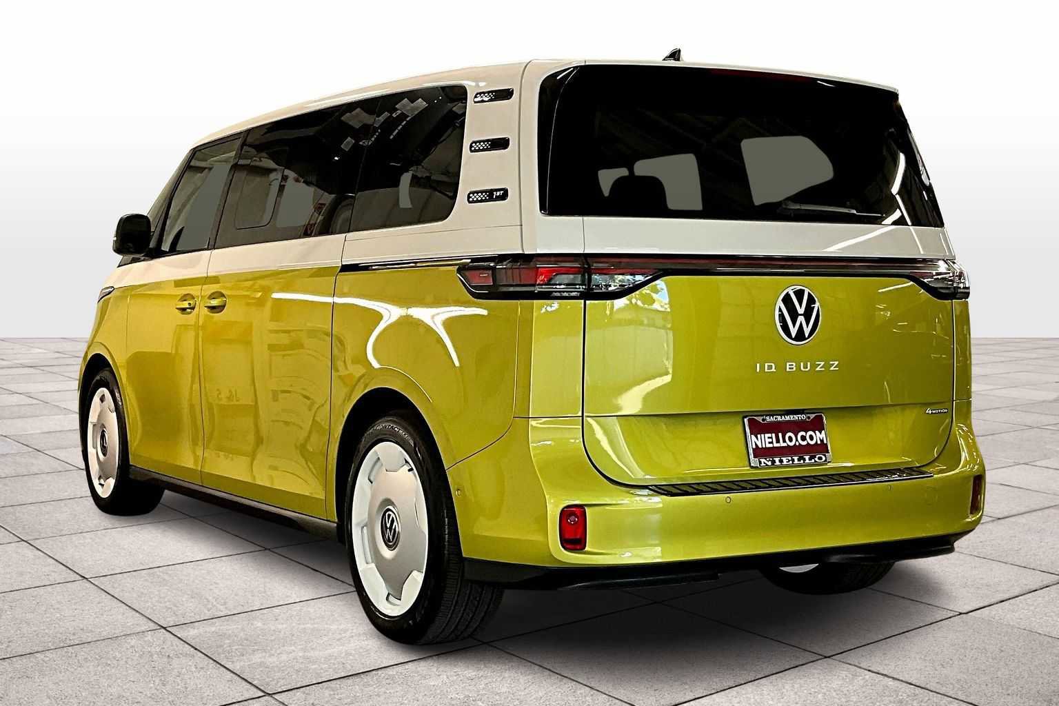 New 2025 Volkswagen ID. Buzz 1st Edition image 3