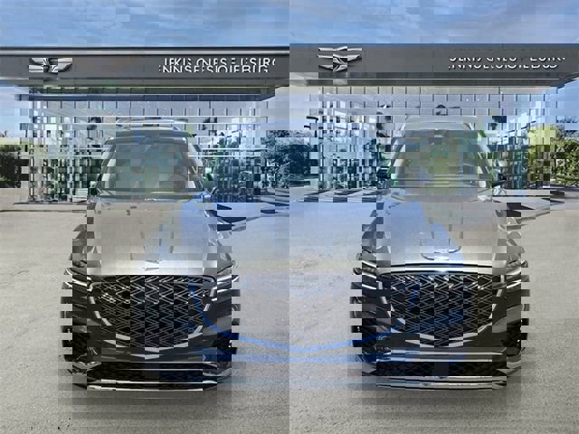 Used 2026 Genesis GV70 2.5T Select image 8