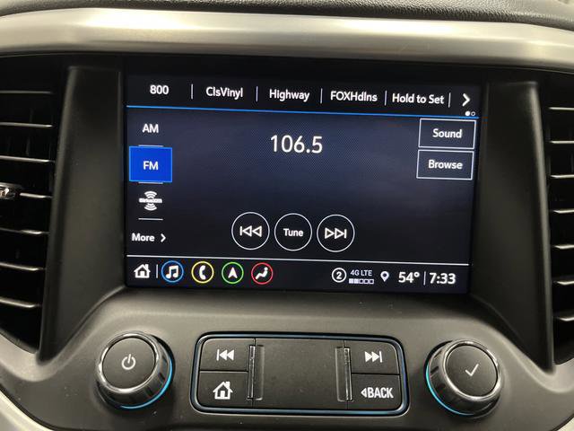 Used 2023 GMC Acadia SLE w/ Infotainment Package image 18