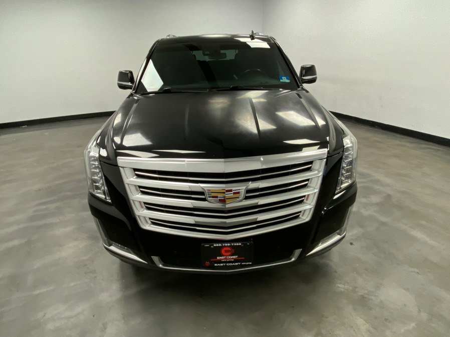 Used 2017 Cadillac Escalade Platinum AWD/4WD image 9