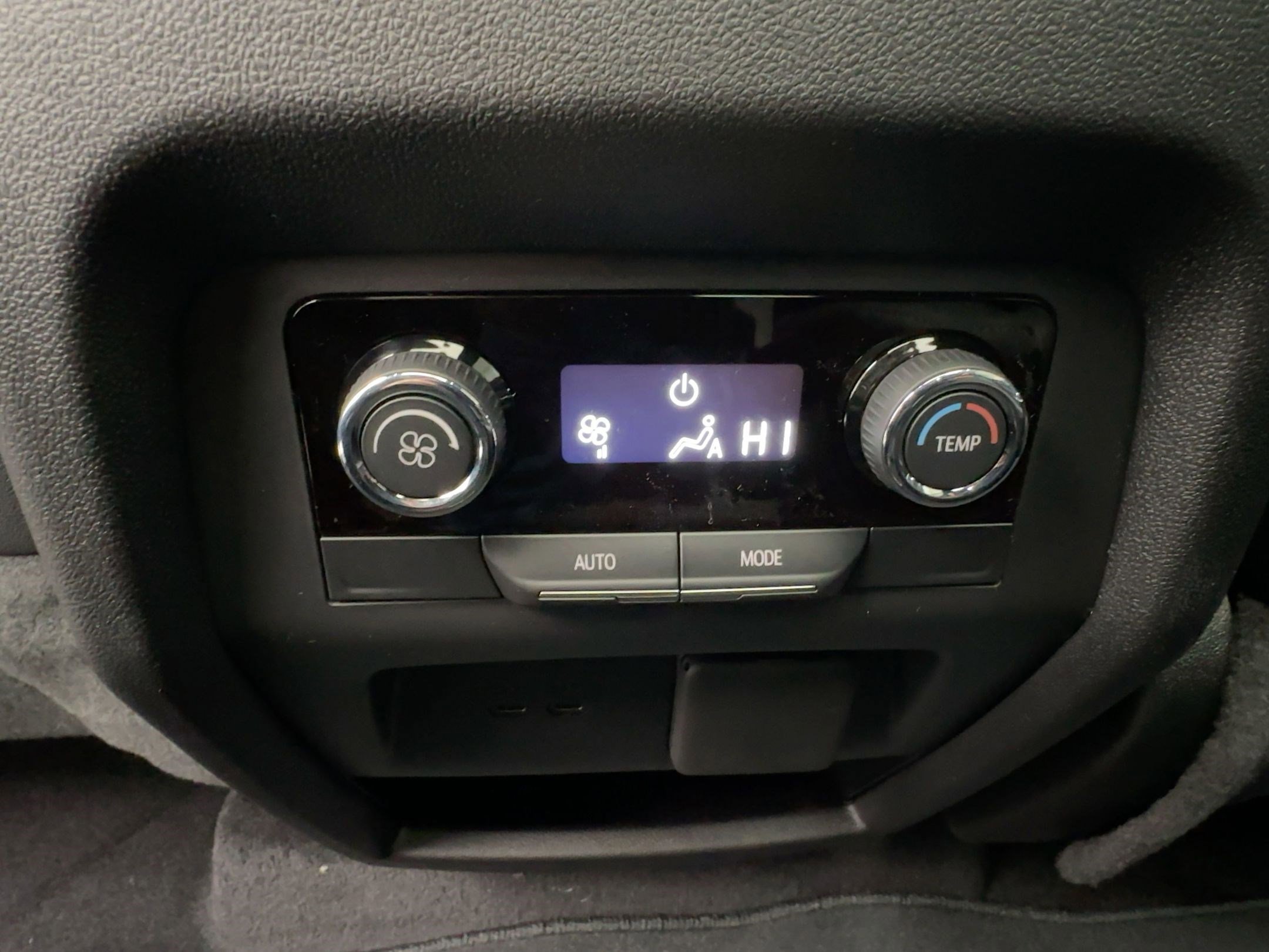 New 2026 Chevrolet Traverse LT w/ Sun and Wheel Package image 32