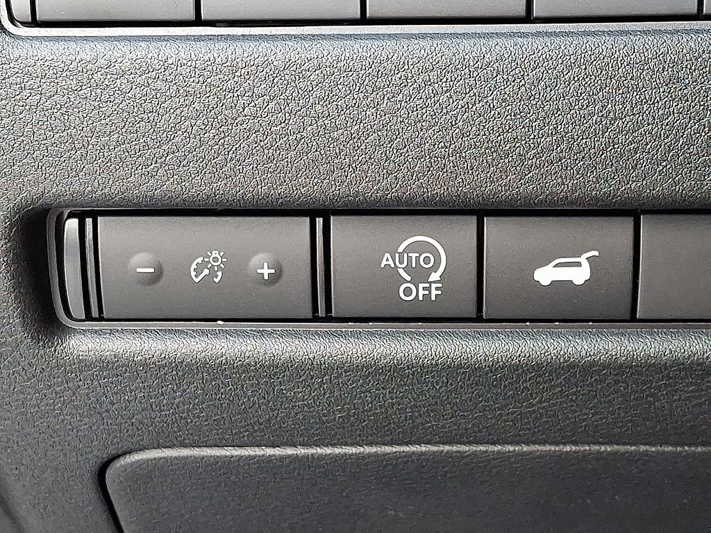 New 2026 Nissan Rogue Platinum AWD/4WD image 19
