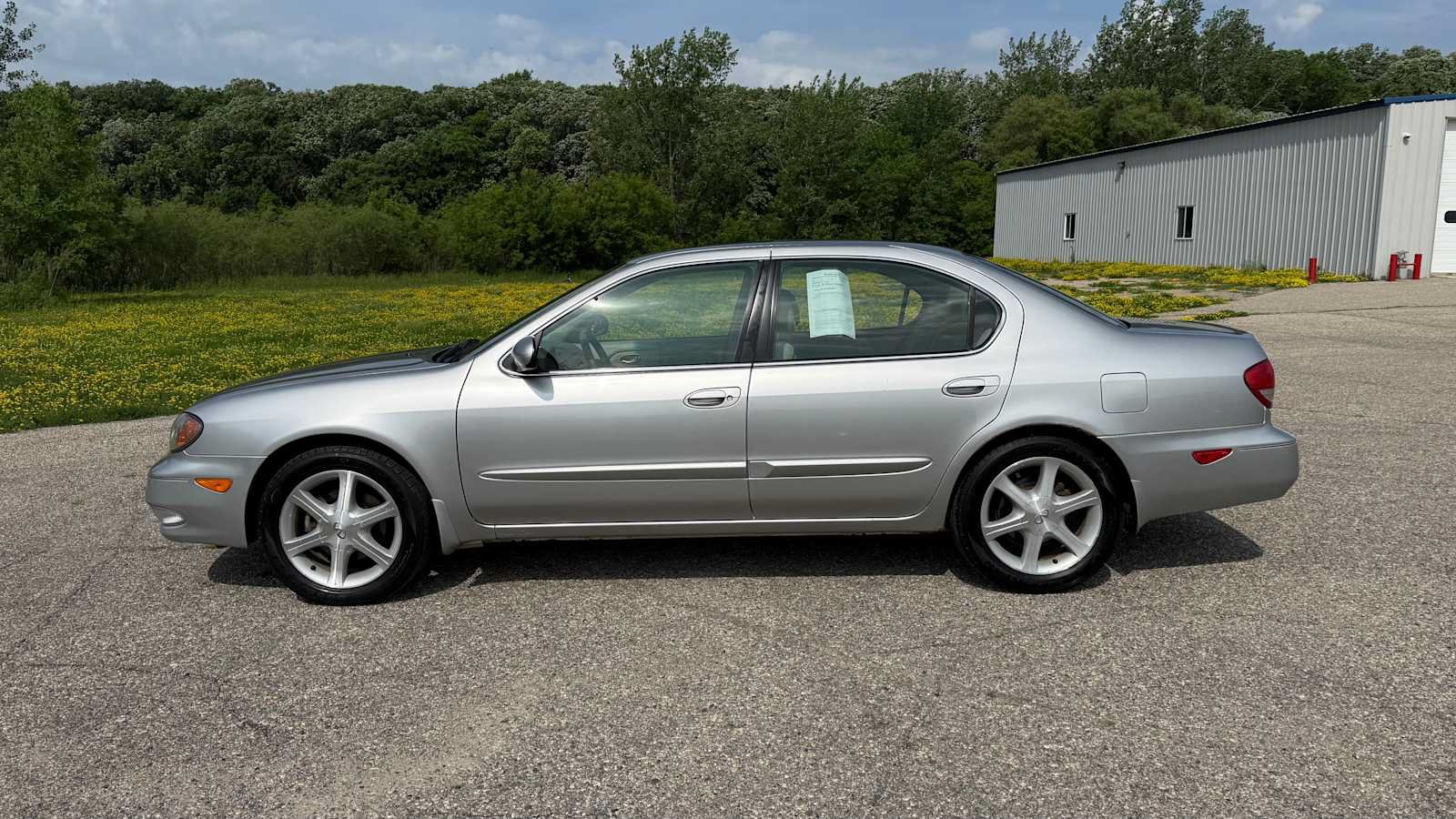 Used 2003 INFINITI I35 w/ Sunroof & Sunshade Pkg FWD image 6