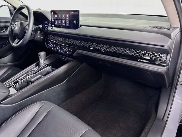 Used 2024 Honda Accord Touring image 48