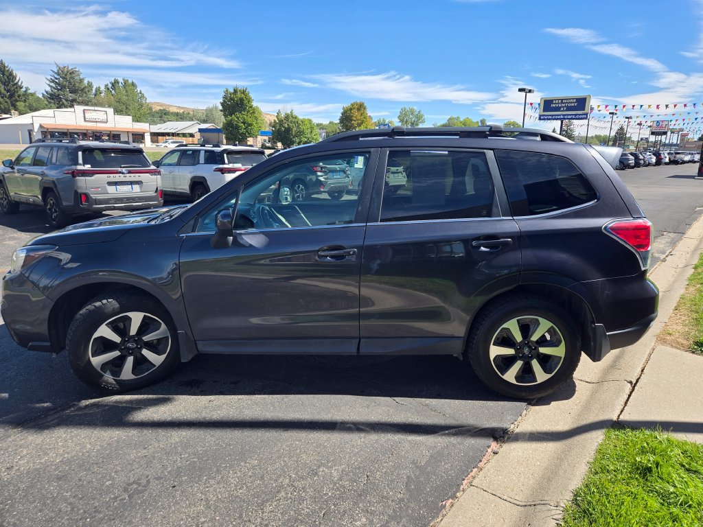 Used 2017 Subaru Forester 2.5i Limited AWD/4WD image 6