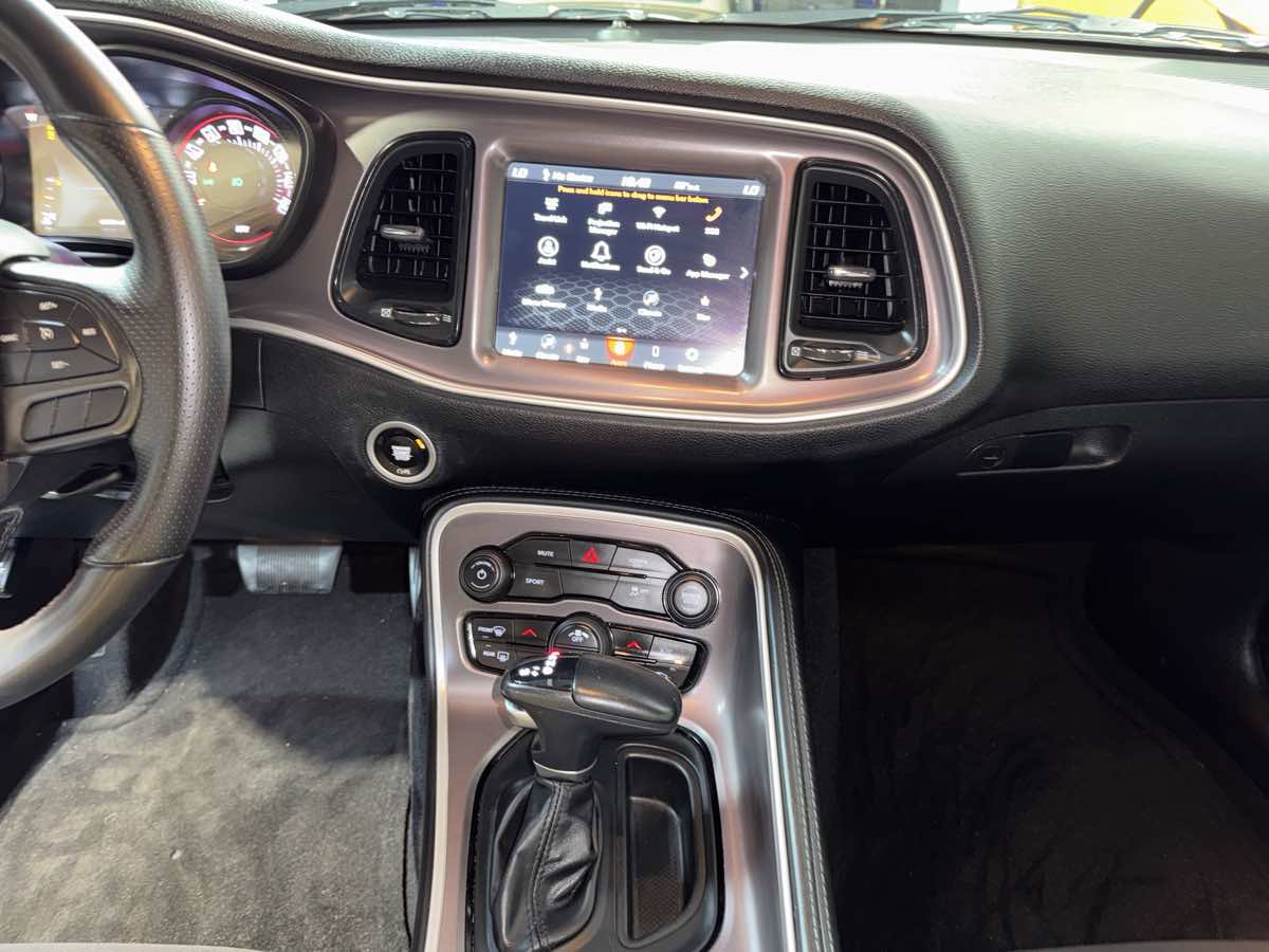 Used 2022 Dodge Challenger SXT w/ Blacktop Package image 21