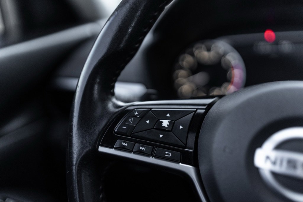 Used 2019 Nissan Altima 2.5 SR w/ SR Premium Package image 12