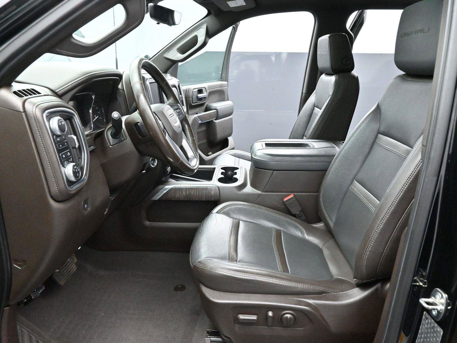 Used 2020 GMC Sierra 2500 Denali w/ Denali Ultimate Package image 12