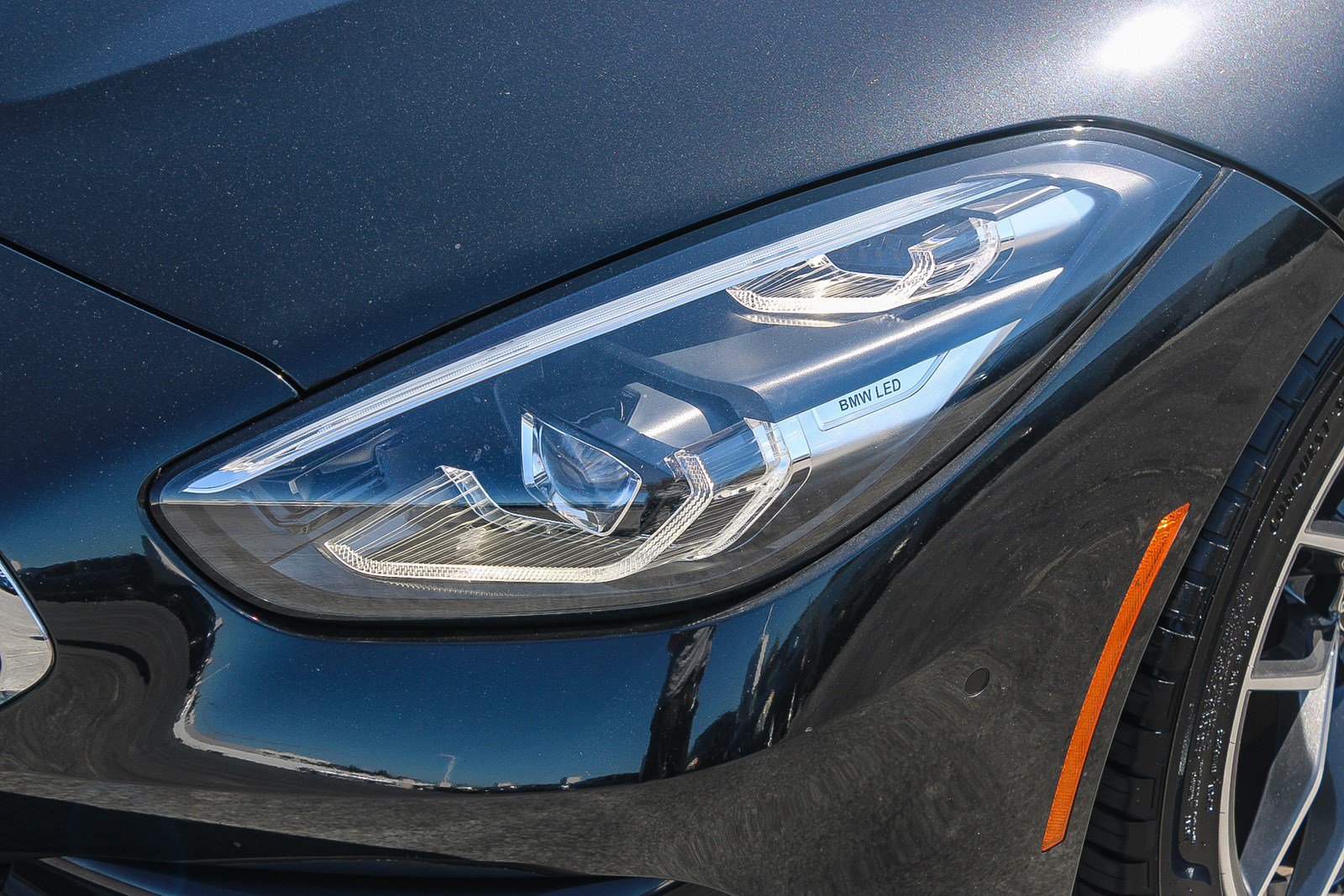 Used 2019 BMW Z4 sDrive30i w/ Convenience Package RWD image 5