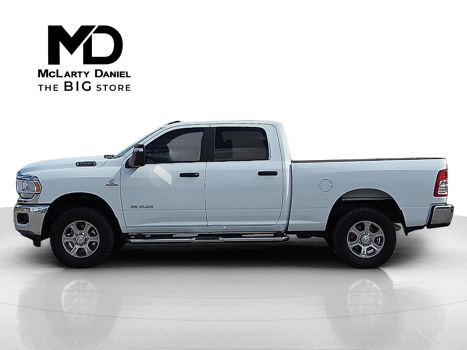 Used 2023 RAM 2500 Big Horn w/ Level 1 Equipment Group image 3