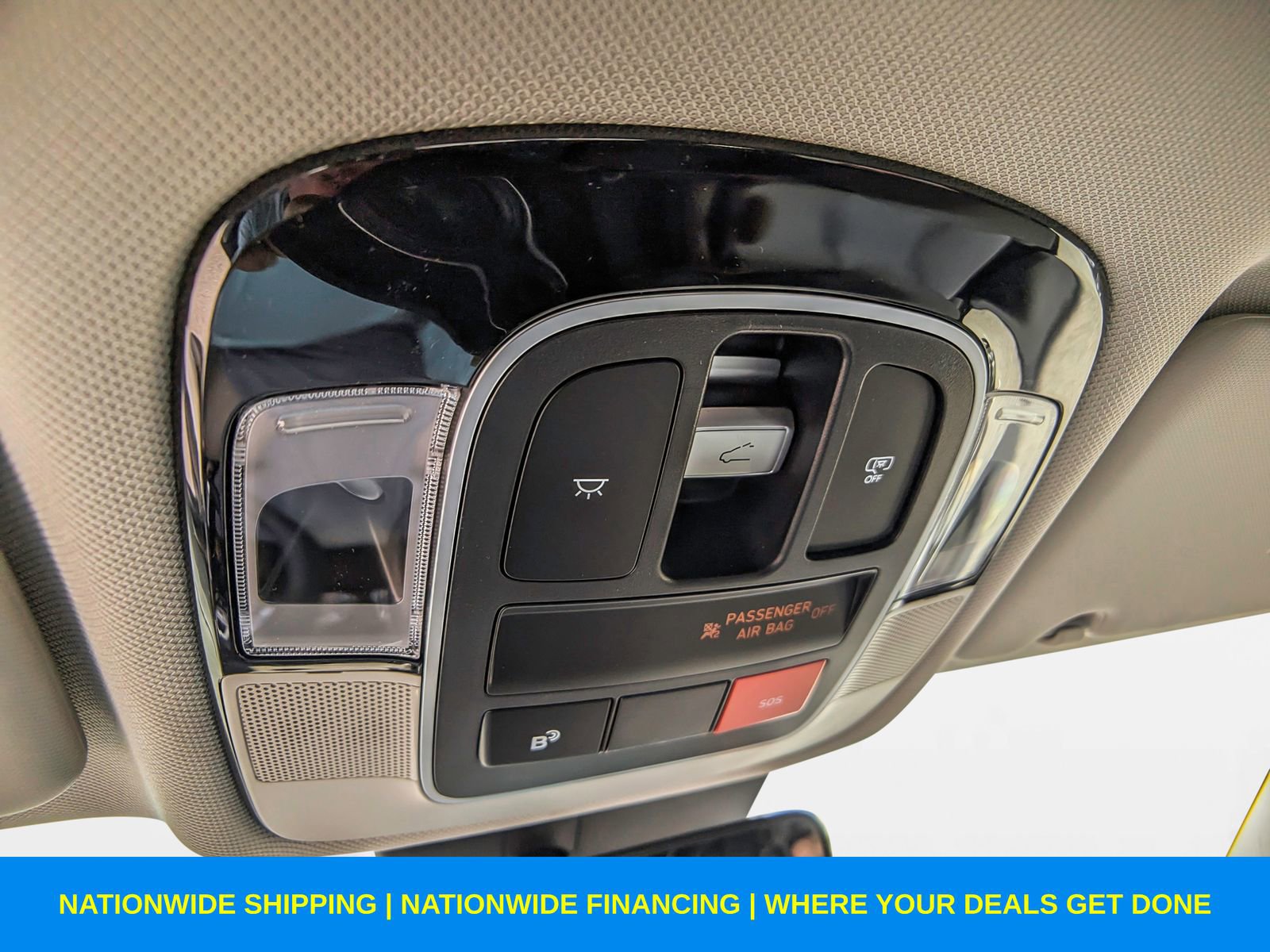 New 2025 Hyundai Tucson Limited image 28