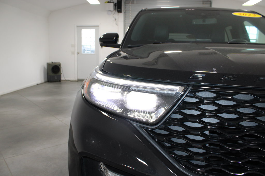 Used 2023 Ford Explorer ST w/ Equipment Group 401A AWD/4WD image 12