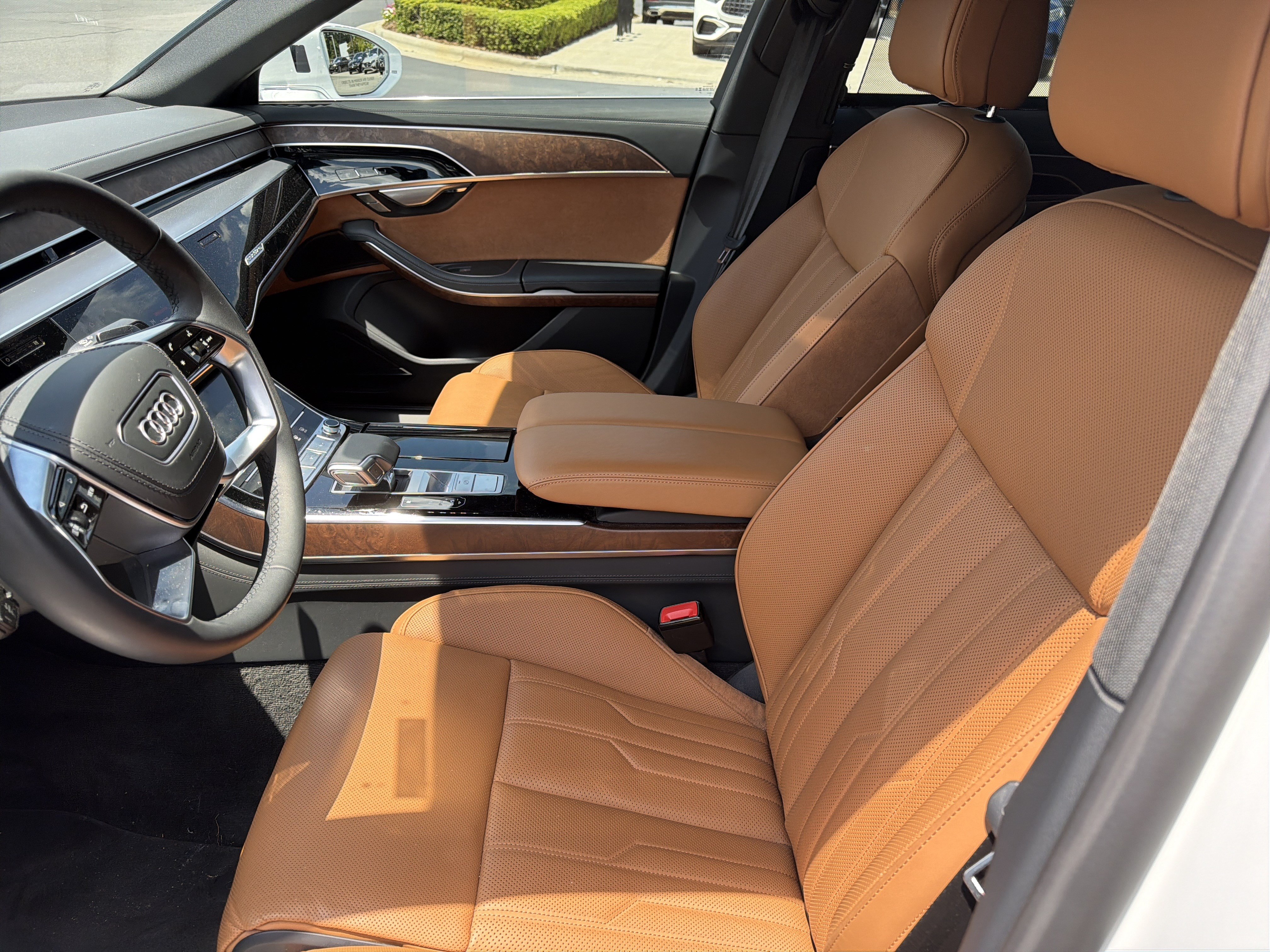 Used 2025 Audi A8 L 3.0T w/ Executive Package AWD/4WD image 16