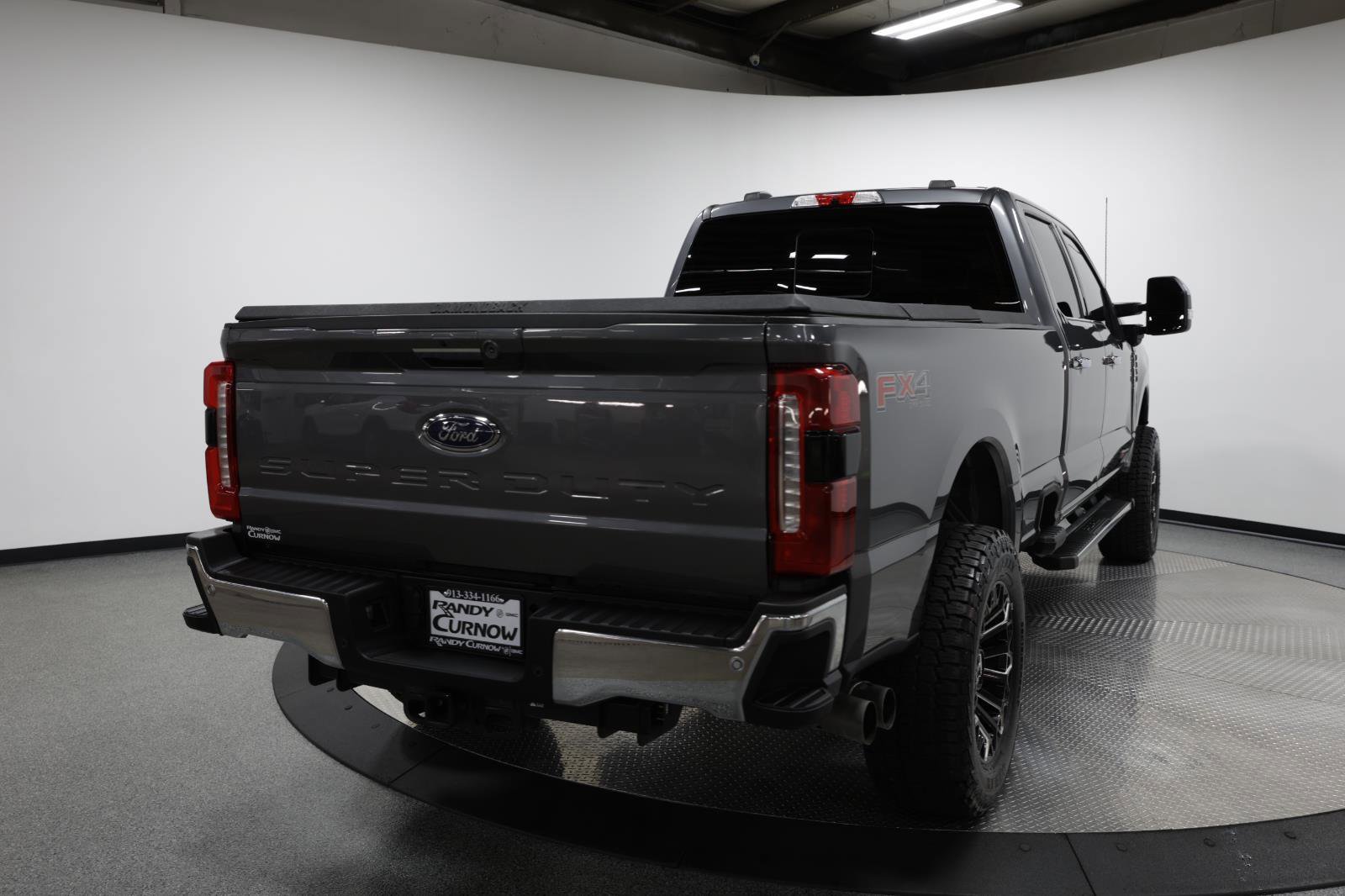 Used 2024 Ford F350 Lariat w/ Chrome Package image 7