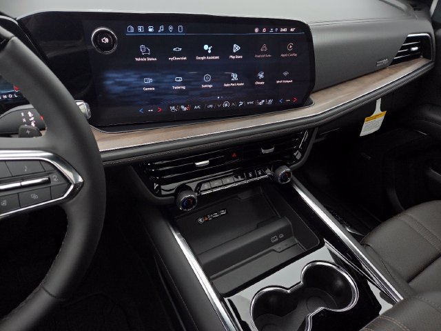 New 2026 Chevrolet Suburban High Country AWD/4WD image 43