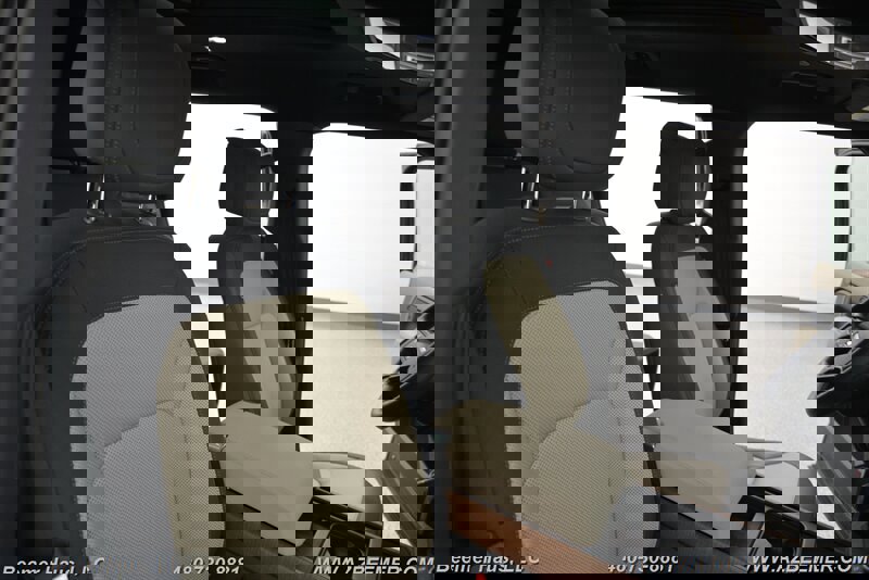 Used 2023 Land Rover Defender 130 X image 20