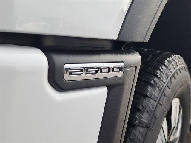 New 2026 GMC Sierra 2500 Denali w/ Denali Reserve Package image 11