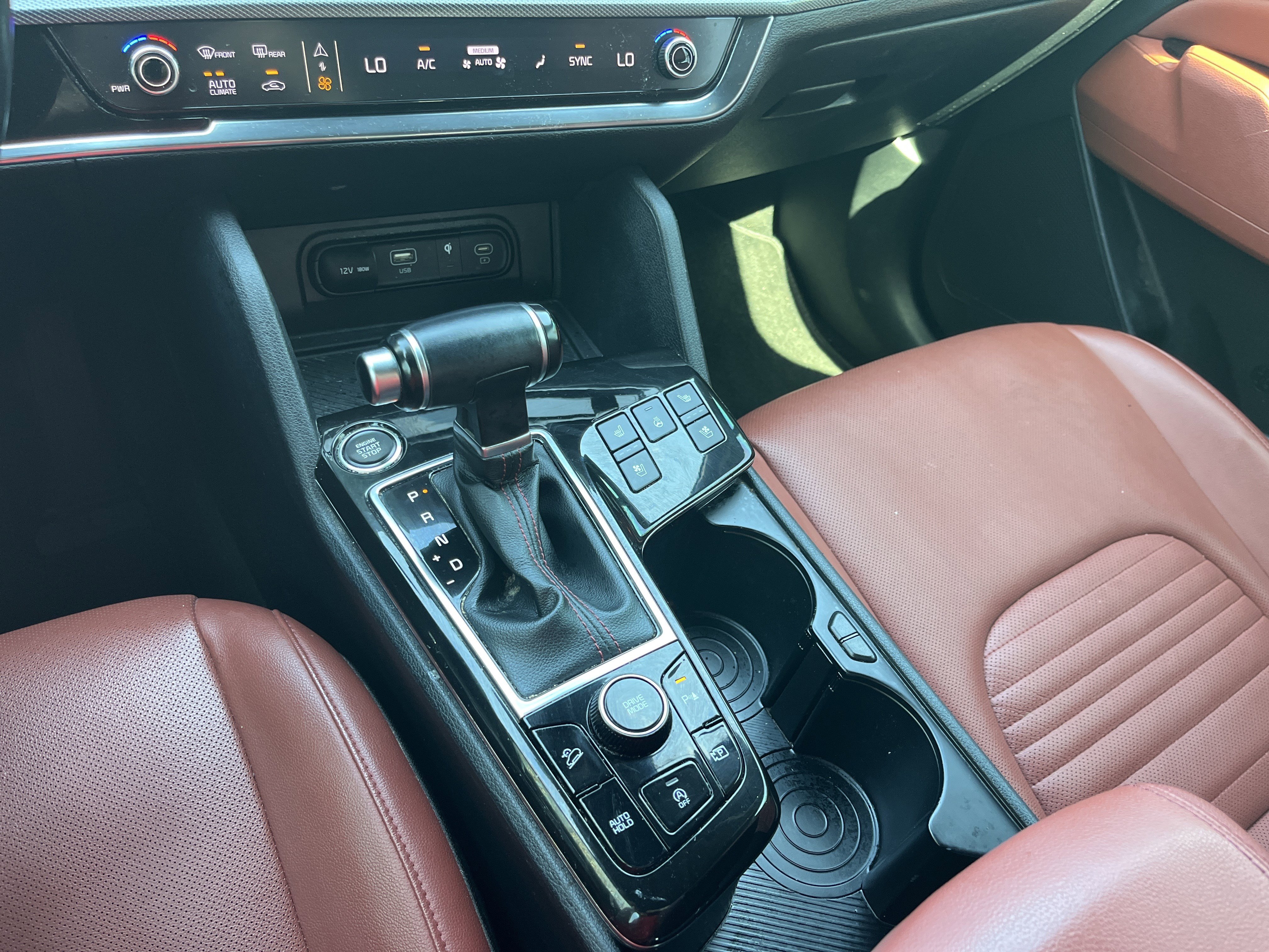 Used 2023 Kia Sportage SX image 11