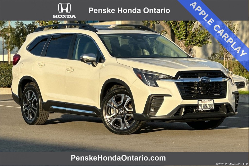 Used 2023 Subaru Ascent Limited w/ Technology Package image 1