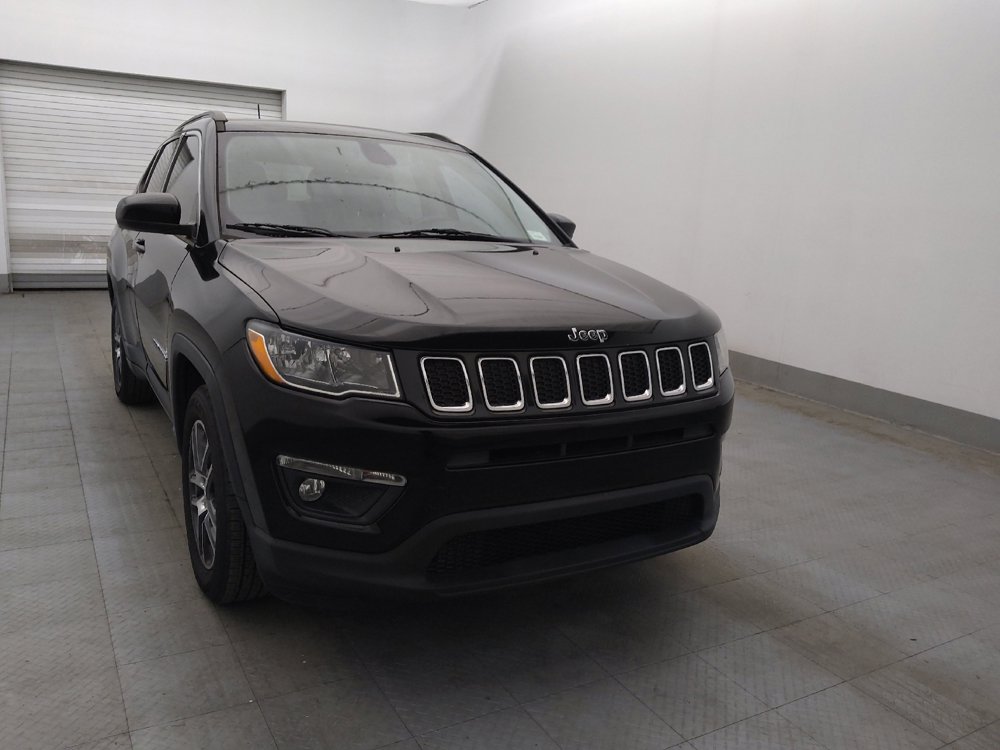 Used 2019 Jeep Compass Latitude w/ Popular Equipment Group FWD image 13