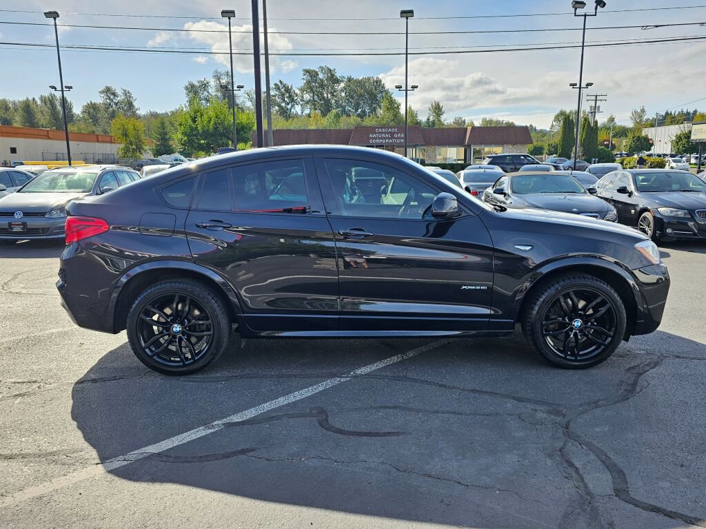 Used 2017 BMW X4 xDrive28i image 4