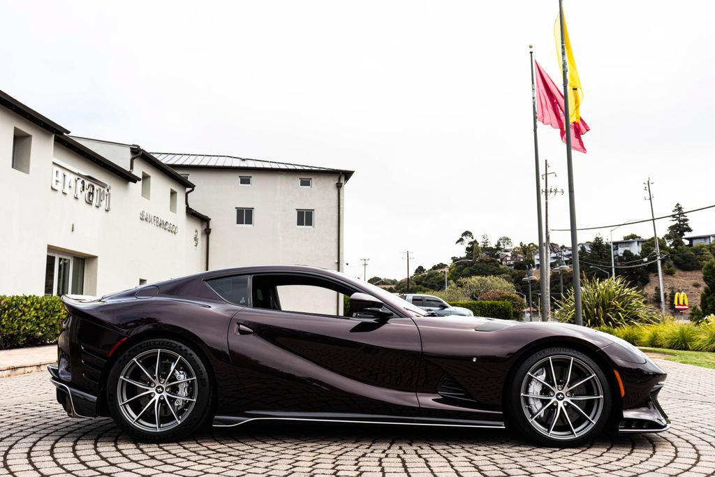 Certified 2023 Ferrari 812 Competizione RWD image 3