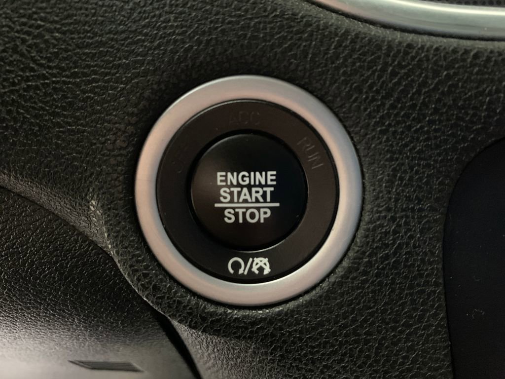 Used 2018 Dodge Charger GT AWD/4WD image 26