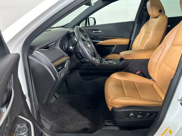 Used 2023 Cadillac XT4 Premium Luxury FWD image 11