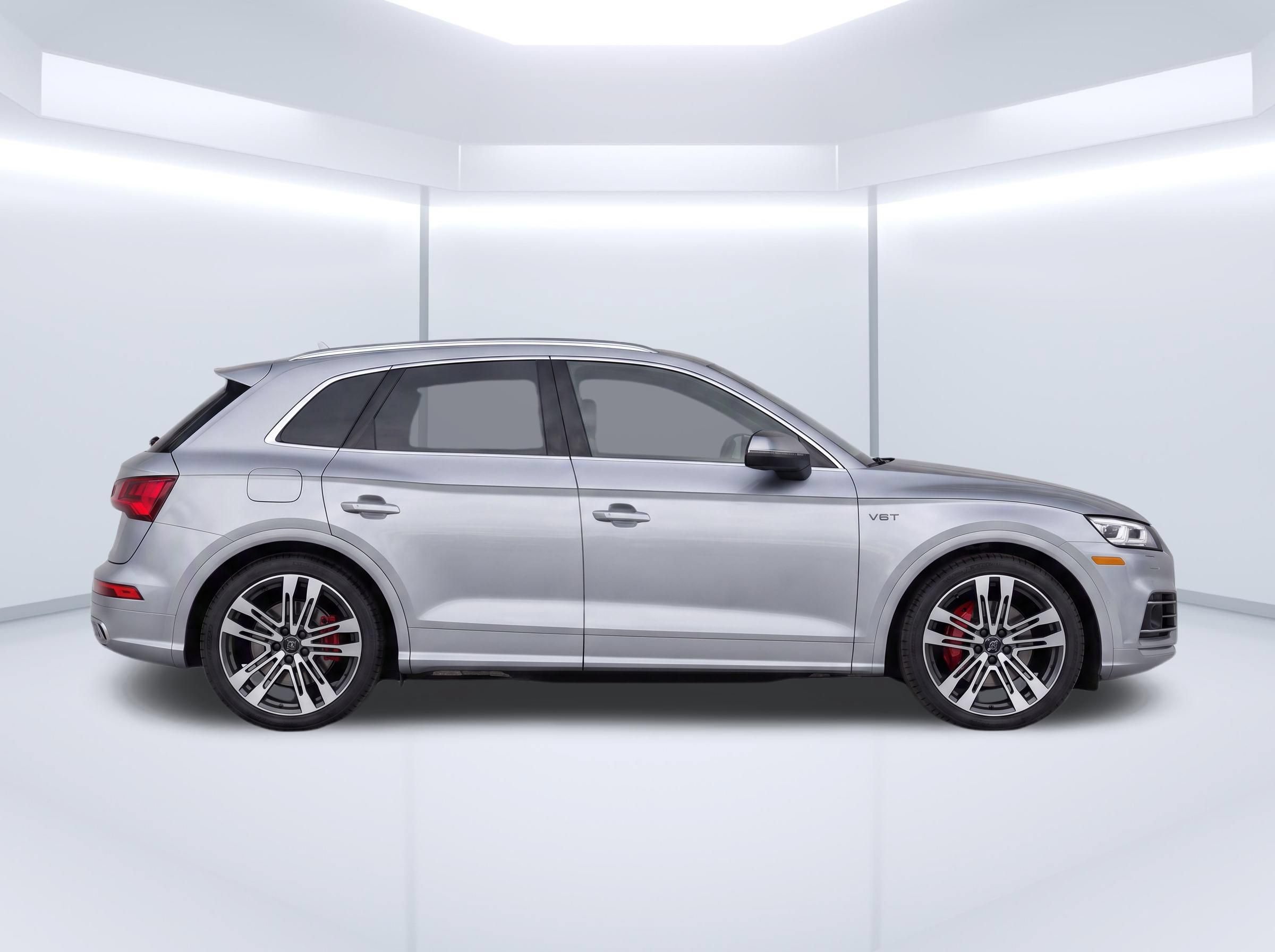 Used 2018 Audi SQ5 Prestige AWD/4WD image 8