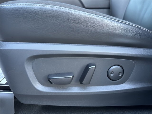 Used 2023 Nissan Pathfinder SL image 13