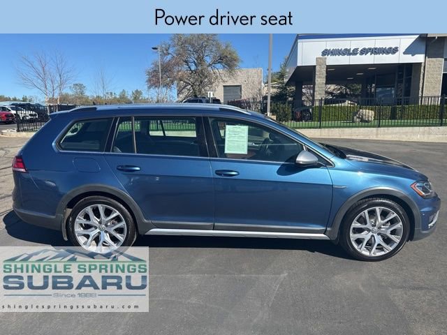 Used 2018 Volkswagen Golf Alltrack SEL image 3