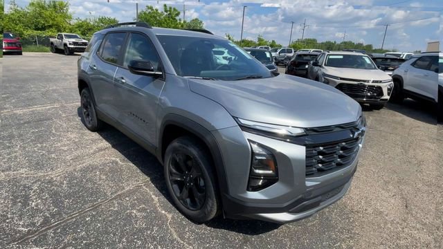 New 2026 Chevrolet Equinox LT w/ Convenience Package II AWD/4WD image 4