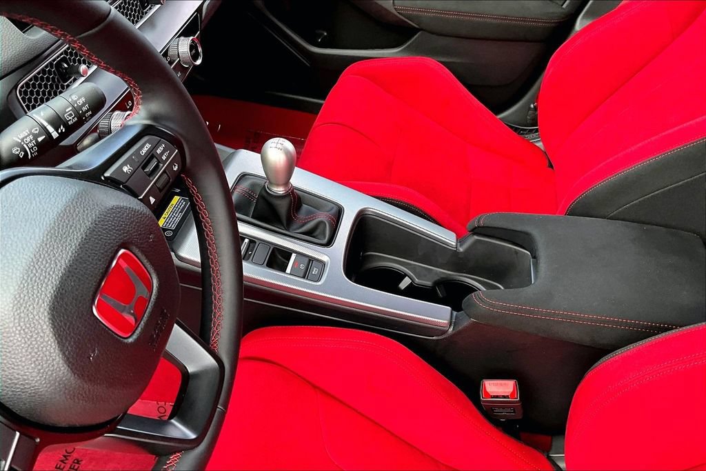 Certified 2025 Honda Civic Type R image 13